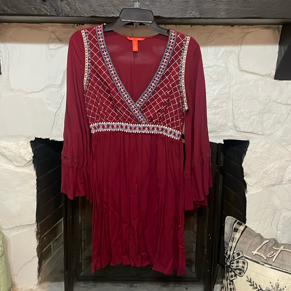 Chelsea &Violet burgundy medium bell sleeve dress NWOT